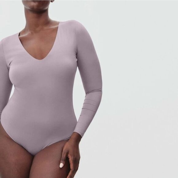 Everlane Lavender Purple Long Sleeve V Neck Bodysuit Size M Medium - Picture 1 of 6
